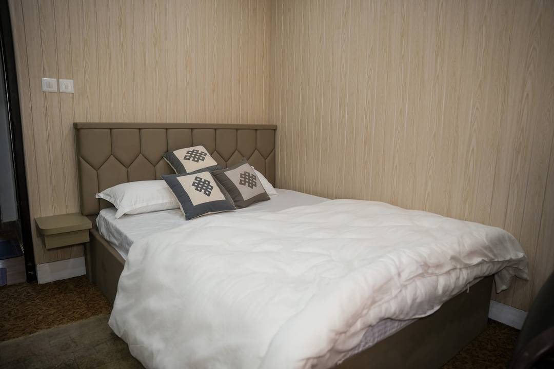 Luxury 2BR | Jacuzzi + Balcony | Near Thamel — photo