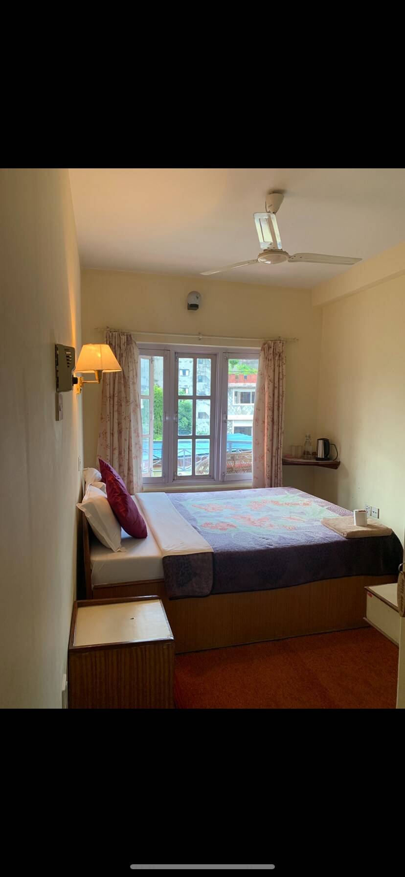 Clean and safe room at lakeside — photo