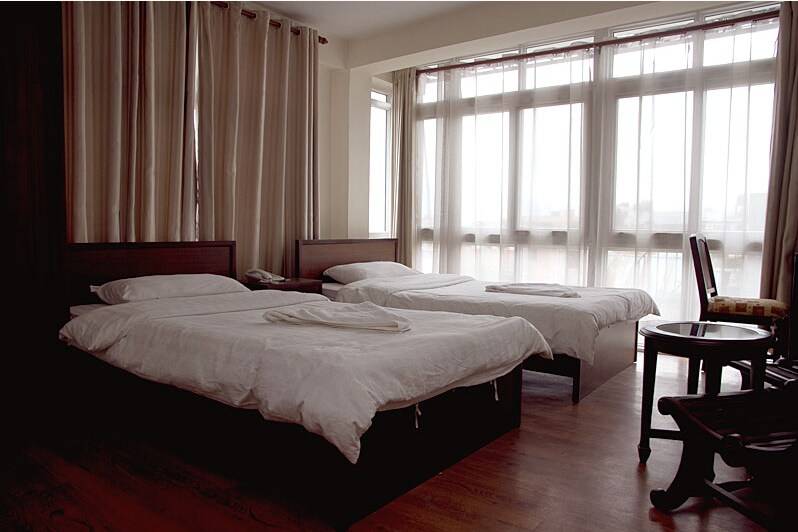 Hotel Yambu-Deluxe Twin — photo