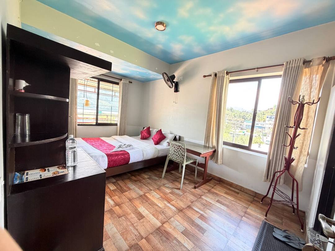 Comfortable Stay in Lakeside Pokhara — photo