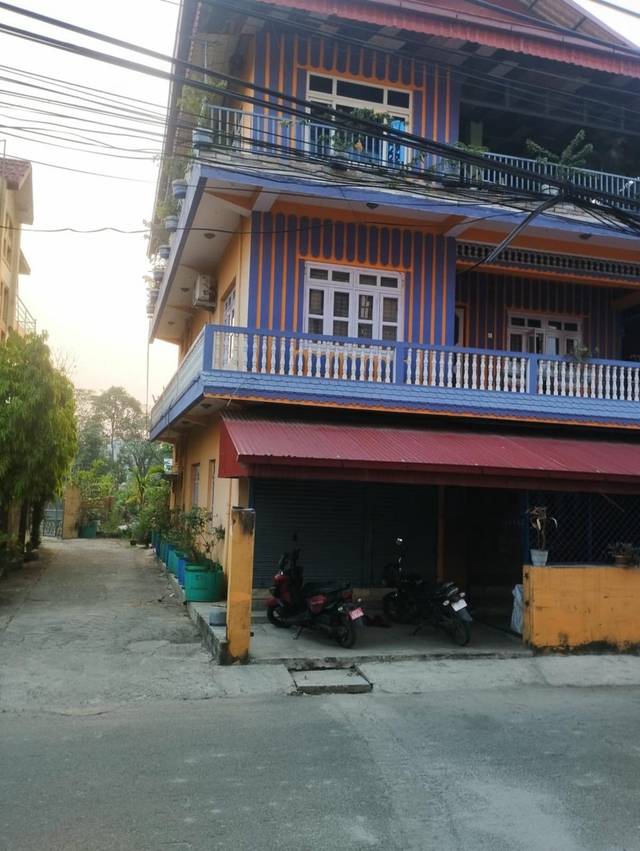 Aama Homestay Affordable AC Room with kitchen