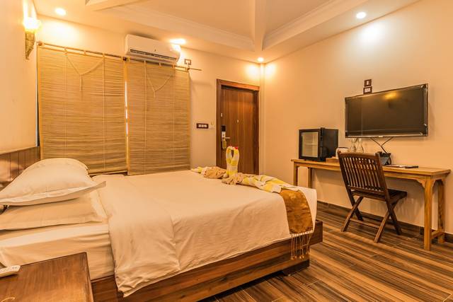 Kasturi Superior King - Munal and Mayur Resort