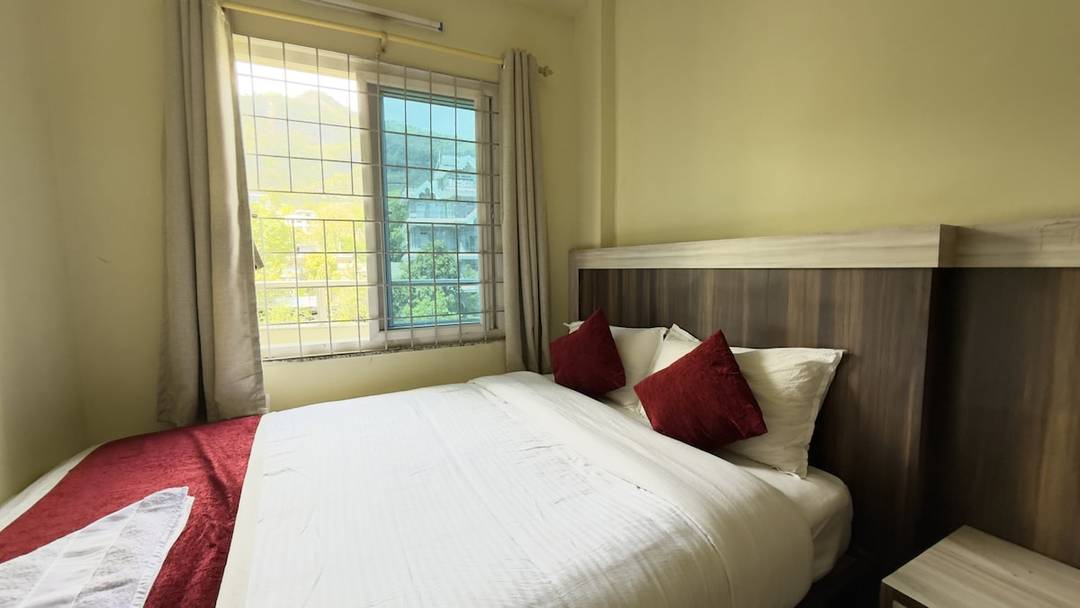 Spacious Room with Attached Bathroom