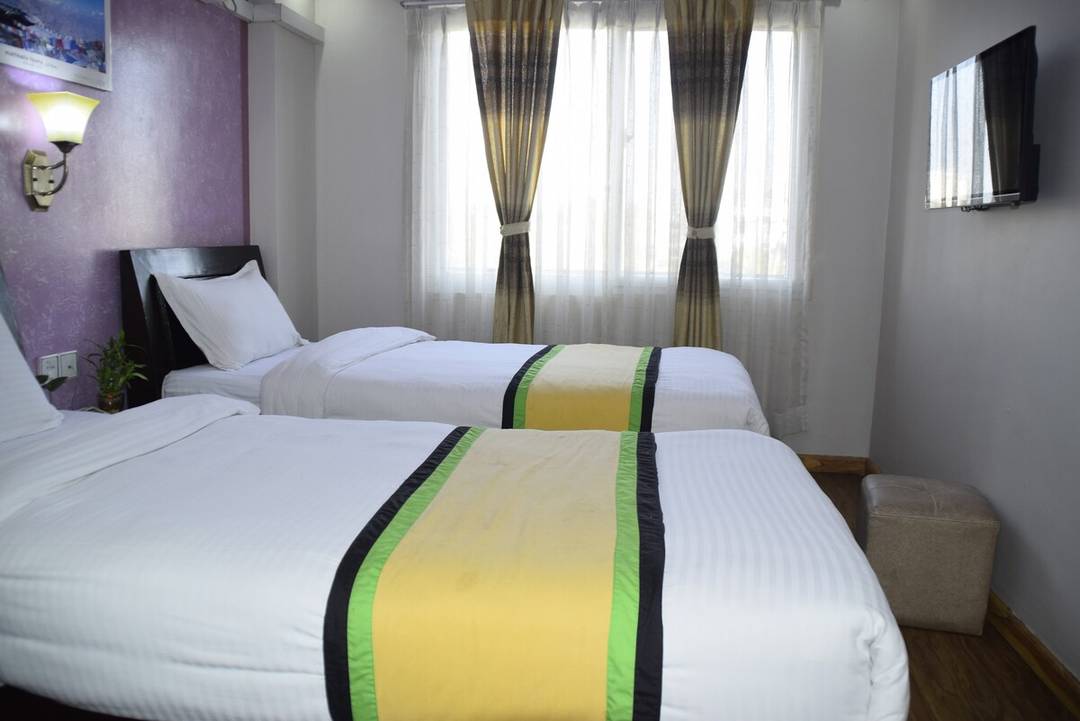 Comfortable Ensuite Room in Calm Area of Kathmandu — photo