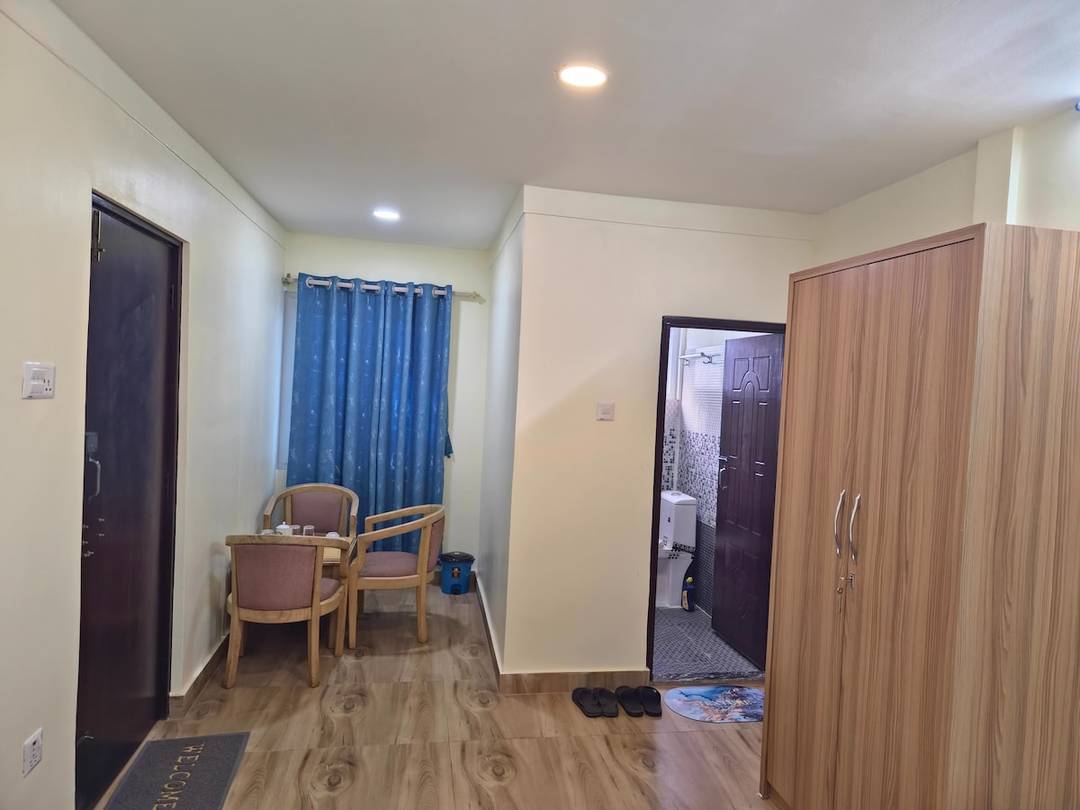 Cozy Double Room • Ensuite • Shared Kitchen — photo