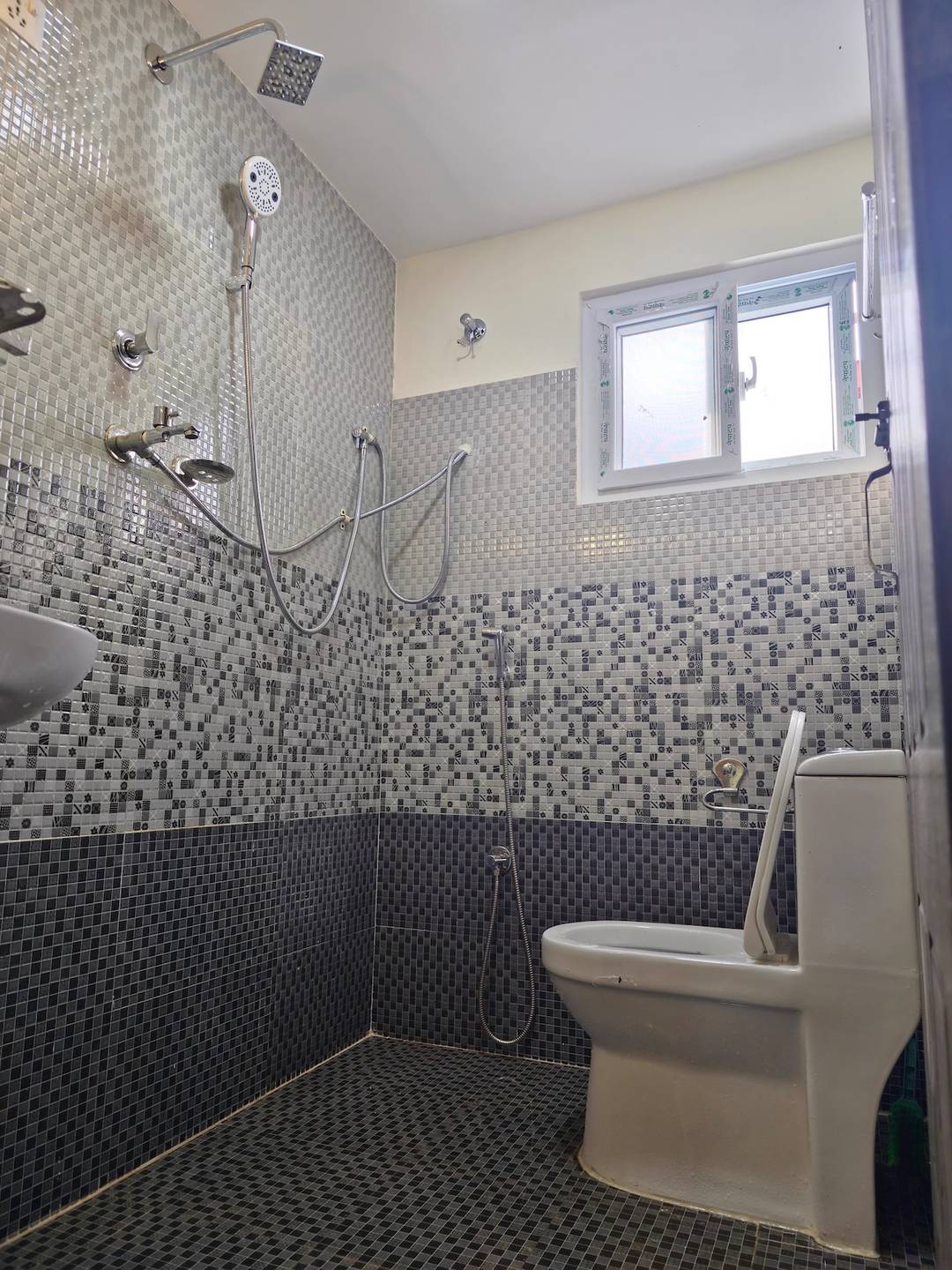Cozy Double Room • Ensuite • Shared Kitchen — photo