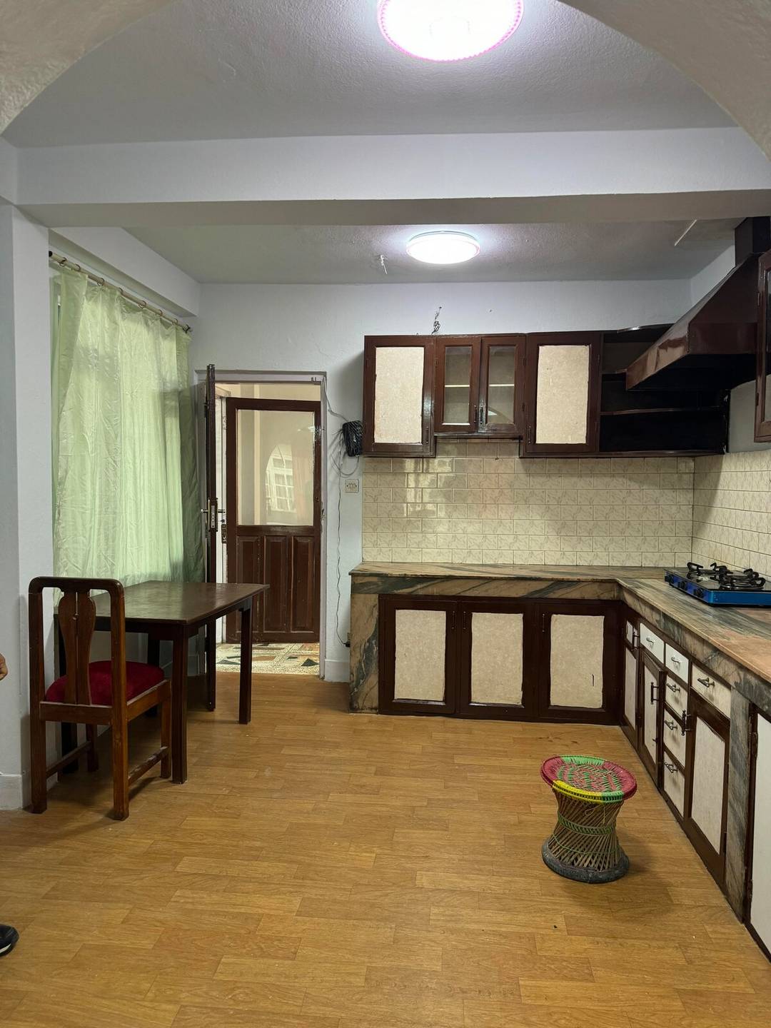 2 Bed Apartment with Kitchen — photo