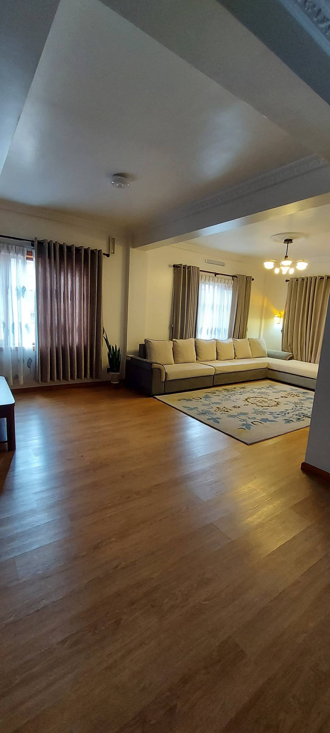 Family Friendly; Quiet Resid. Area Garden Terrace — photo