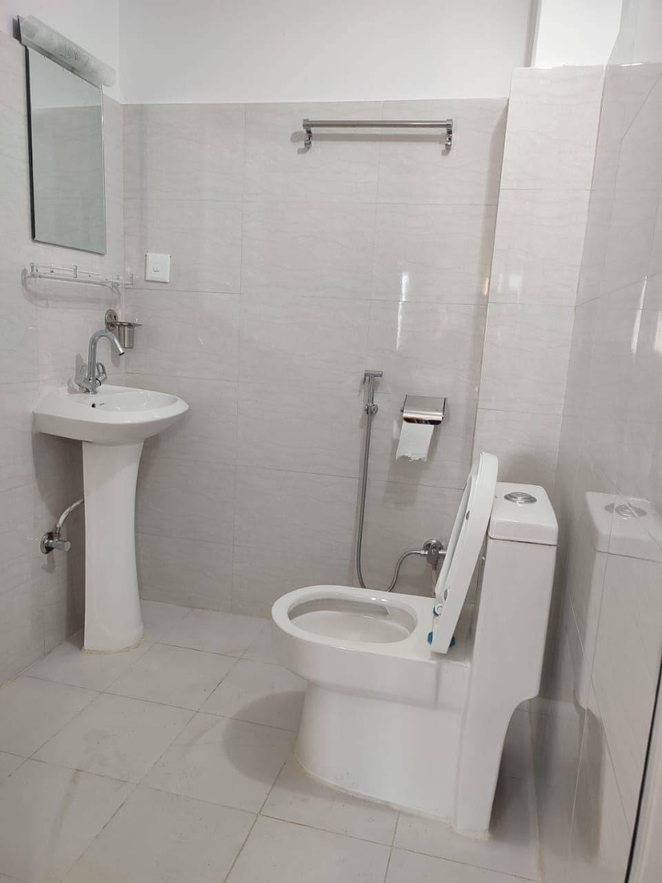 Studio Apartment — photo