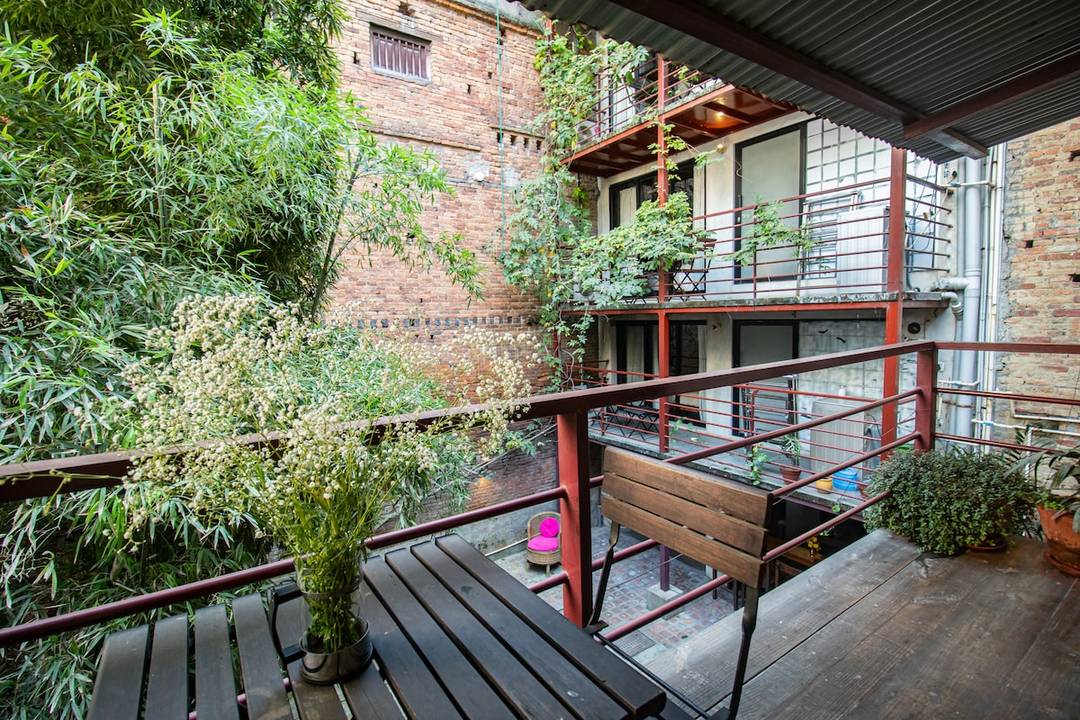 Courtyard Cottage 50m from Patan Durbar Square! — photo
