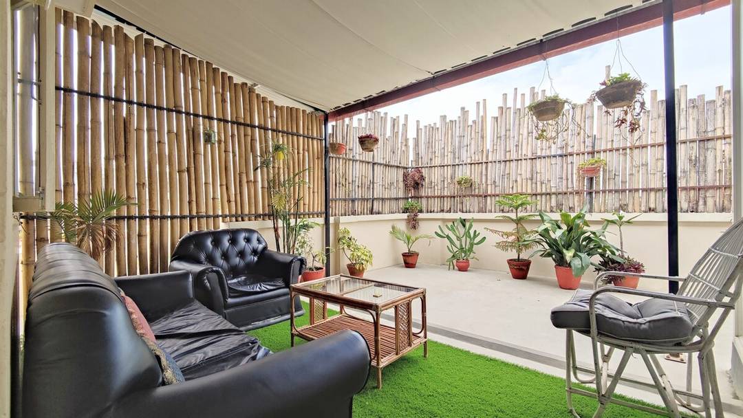 Airy Penthouse w/private terrace, breakfast incl — photo