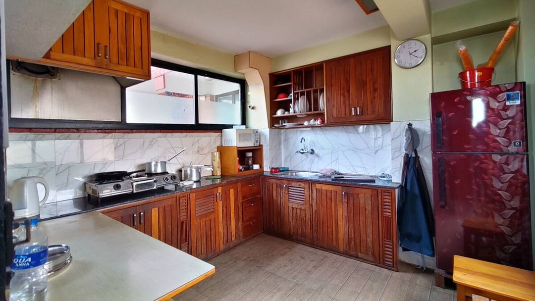 The Elegance Chamber with shared kitchen — photo