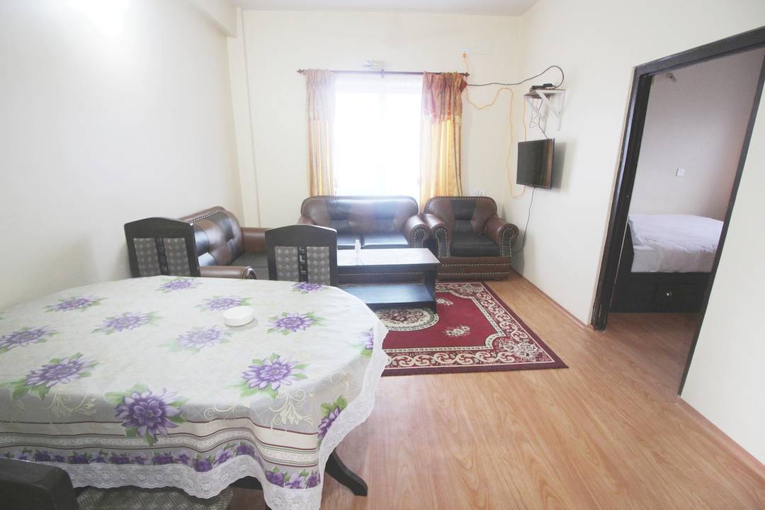 Aamas Place Apartment -Top Floor