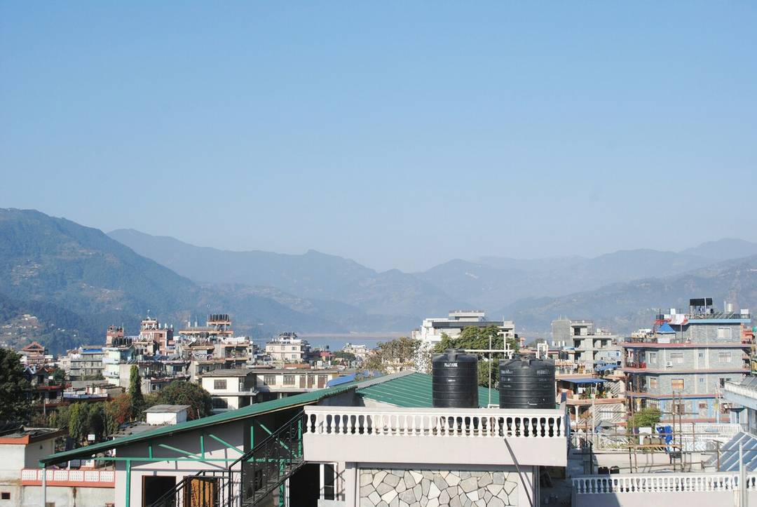 Aamas Place Apartment -Top Floor — photo