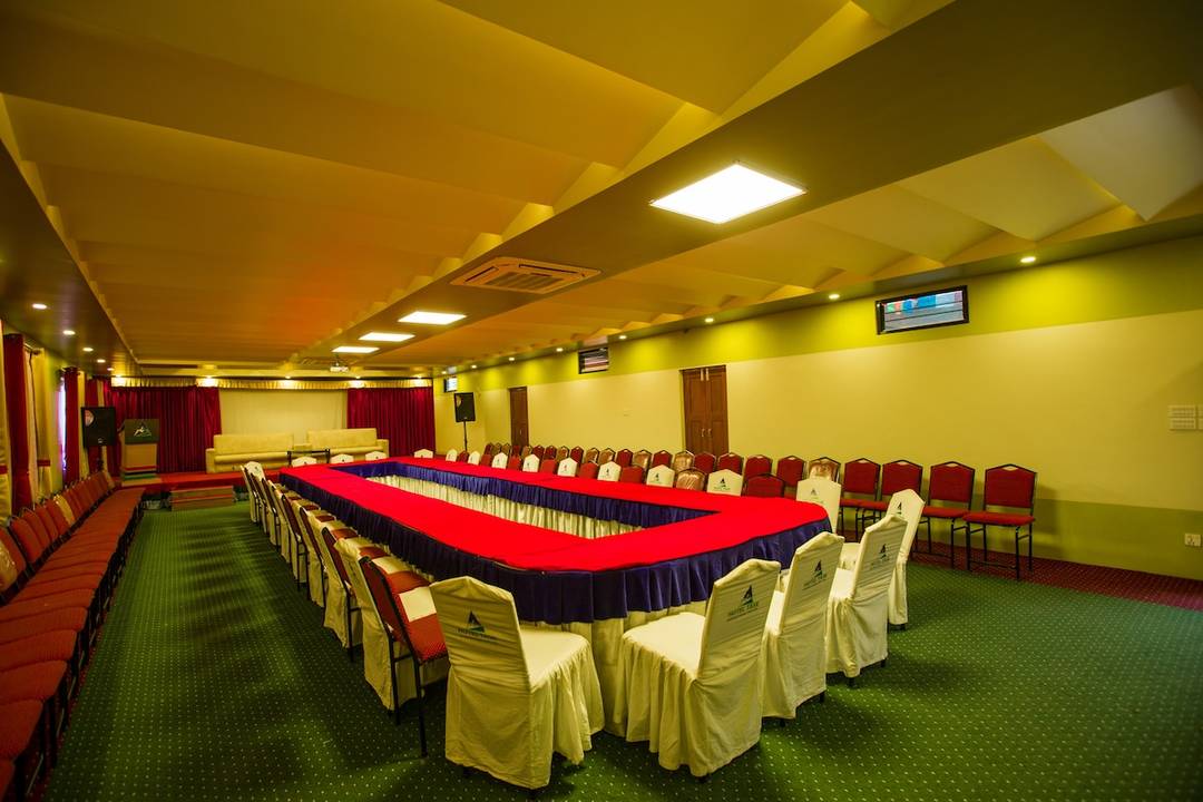 Hotel Task International Pokhara Amarsing Chowk-10 — photo