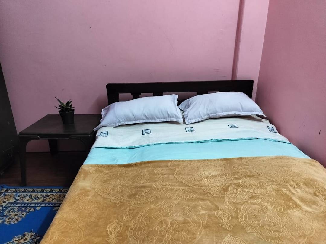 Grace Home: Solitude Near City — photo