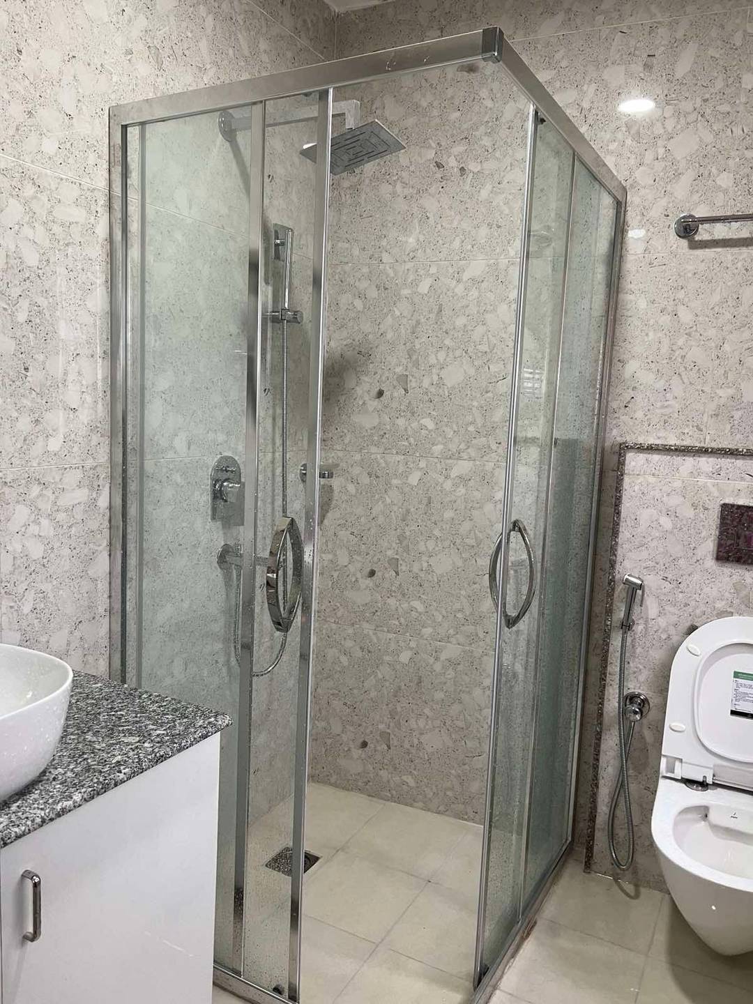 1 Bedroom, 2 Bathroom Suite — photo