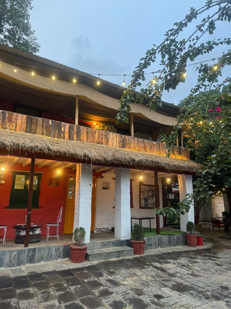 CozyRoom in Nagarjun Kathmandu +Breakfast buffet