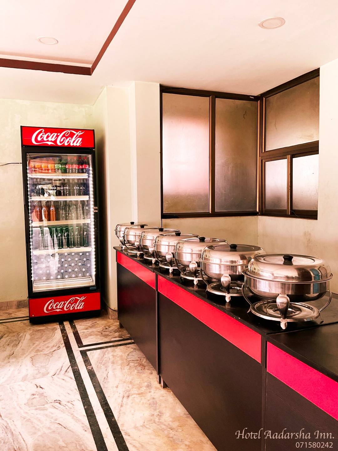 Hotel Aadarsha Inn. Resturant — photo