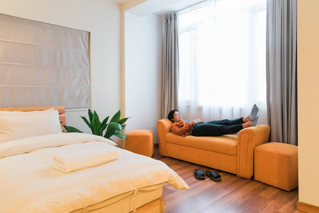 Spacious room in walkable neighborhood, incl bfast — photo