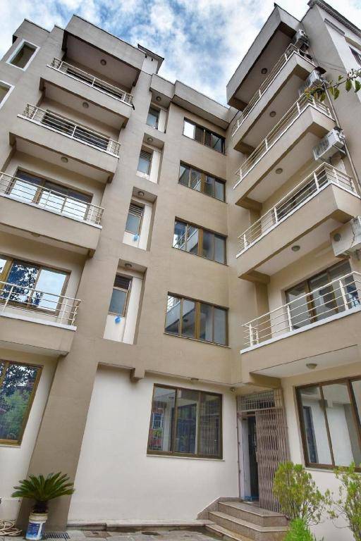 2 Bedroom Luxrious Apartment in Lazimpat — photo