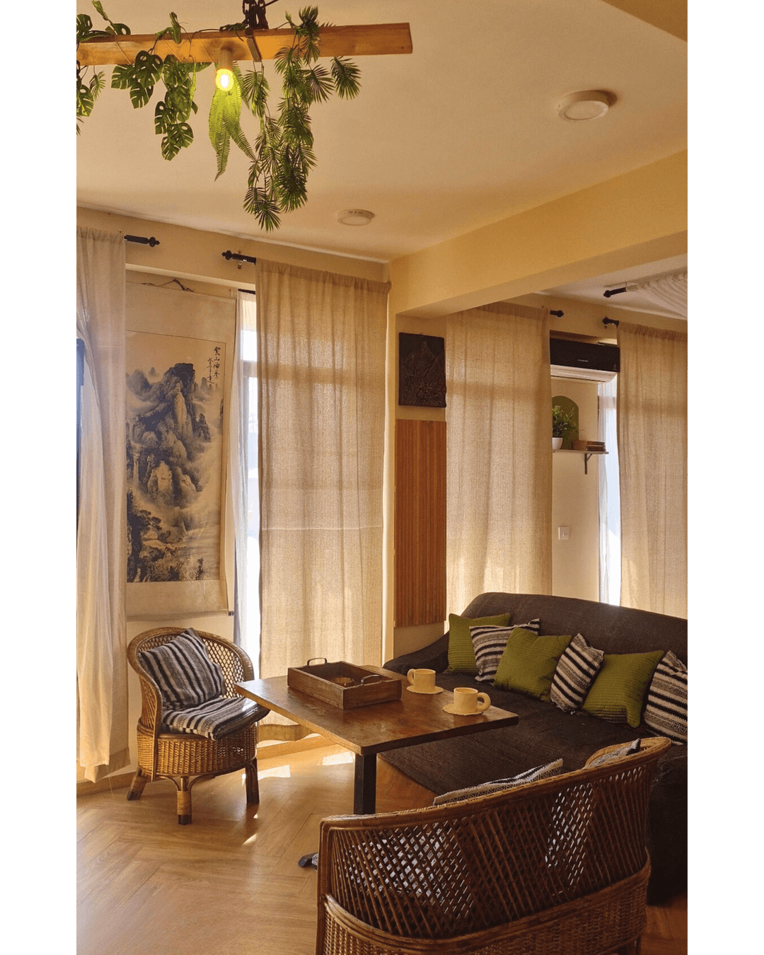 Chalet Style Studio BHK | City View Balcony & A/C — photo