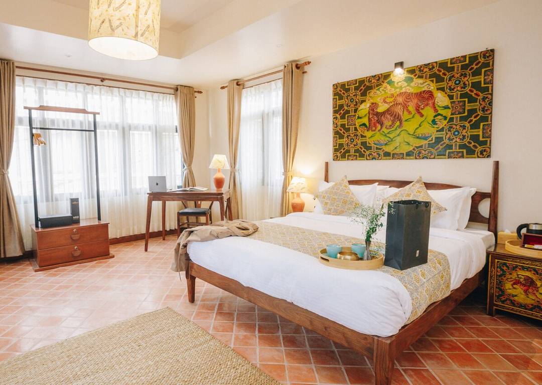 SUPER HOST | Queen Heritage Suite with Breakfast!