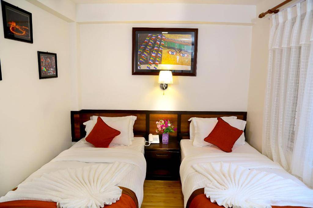 Deluxe Twin Bed with Breakfast @ 24$ — photo