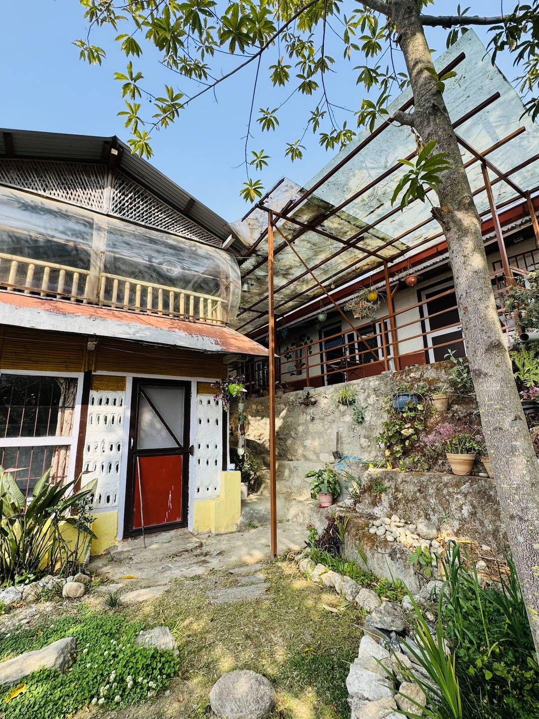 Eco-Friendly Mud House – Private Room w/ Bath — photo