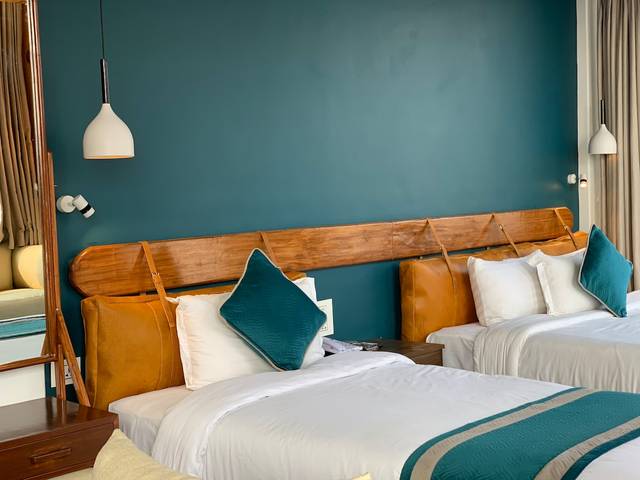 sangrila mountview room
