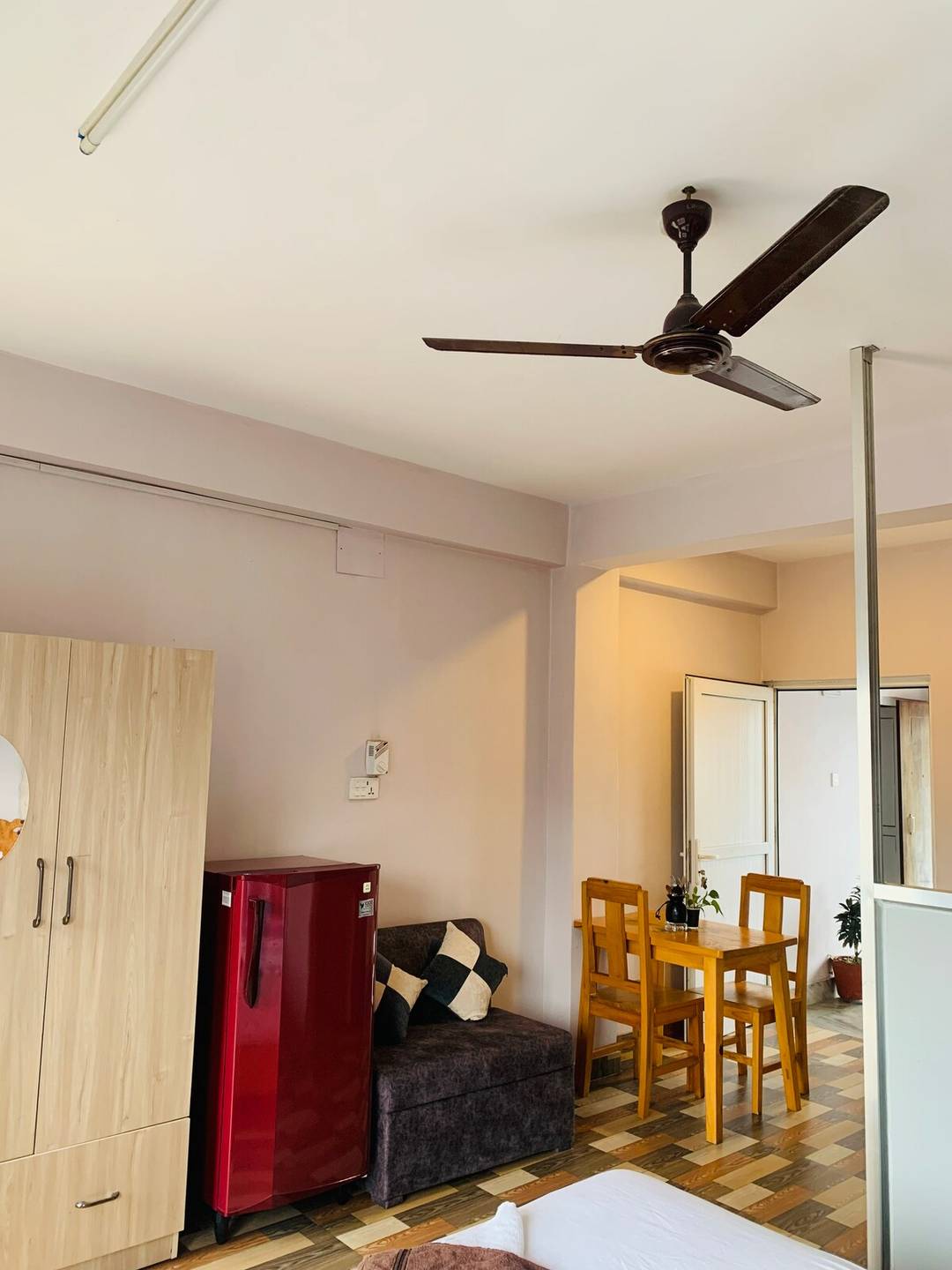 Studio Apartment — photo