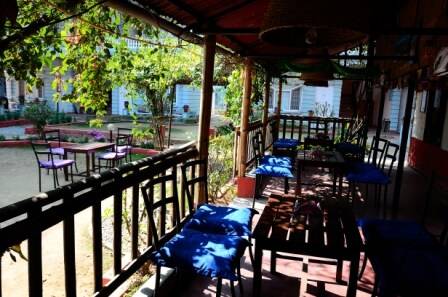 Family room with veranda. — photo