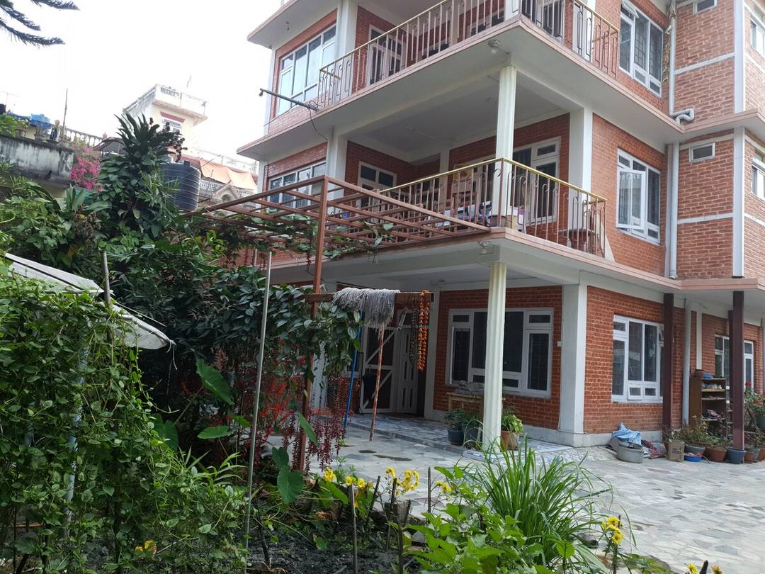 Mudita Home Stay.  Leafy, quiet, spacious place202 — photo