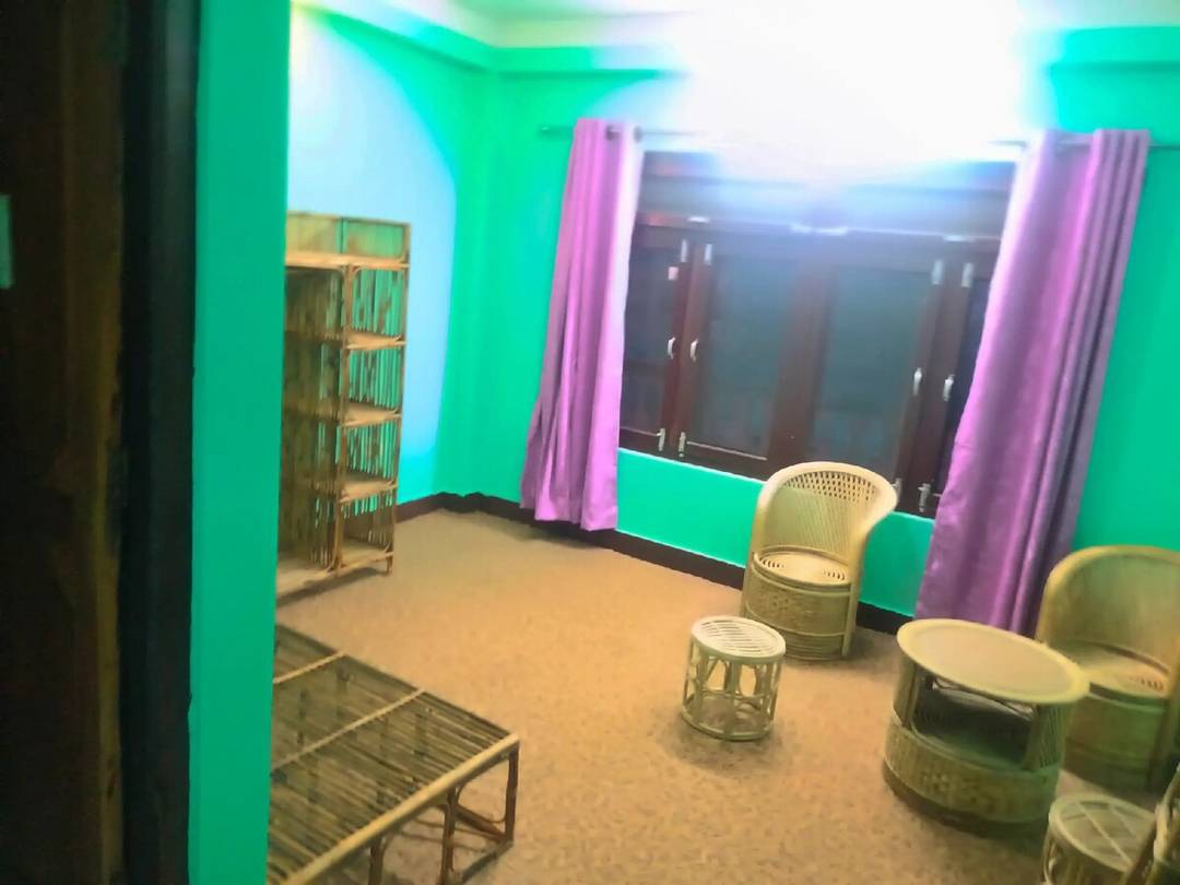 Hotel for Vegan People Help — photo