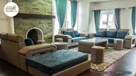 Modern 2 bedroom in the heart of vibrant Lakeside! — photo