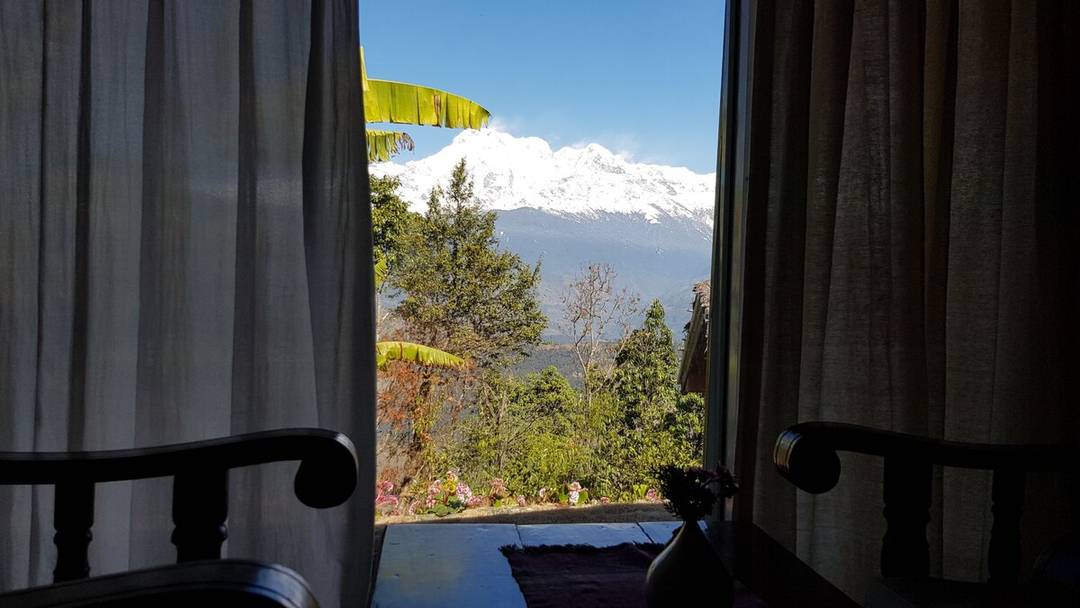 ES Deurali Resort — photo