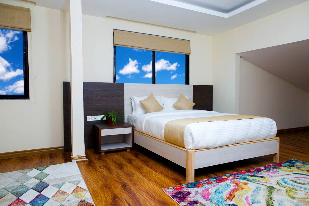 1 BHK Suite — photo