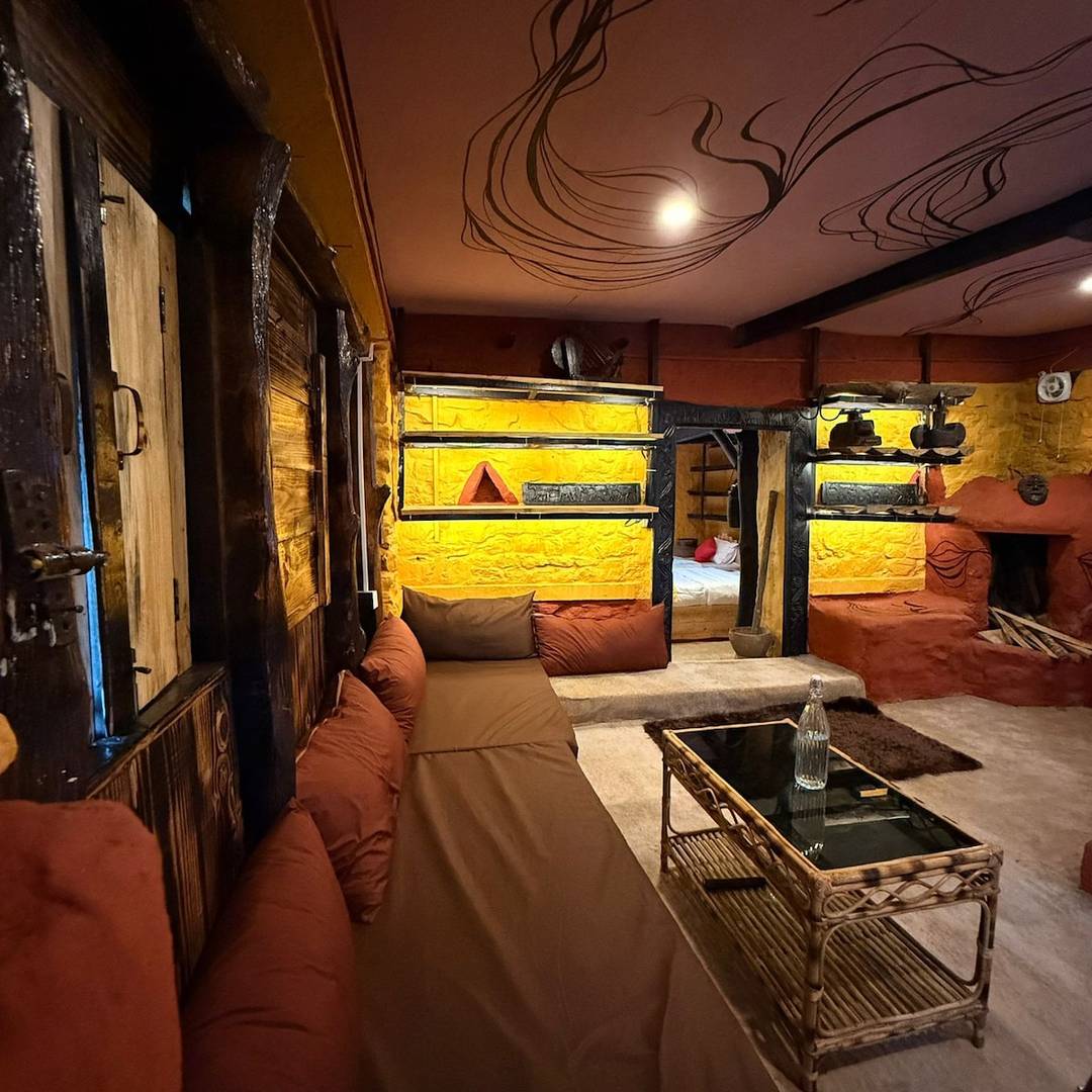 80s House
