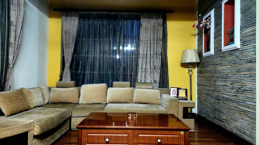 Peaceful Queen Room in Maharajgunj |Prime Location — photo