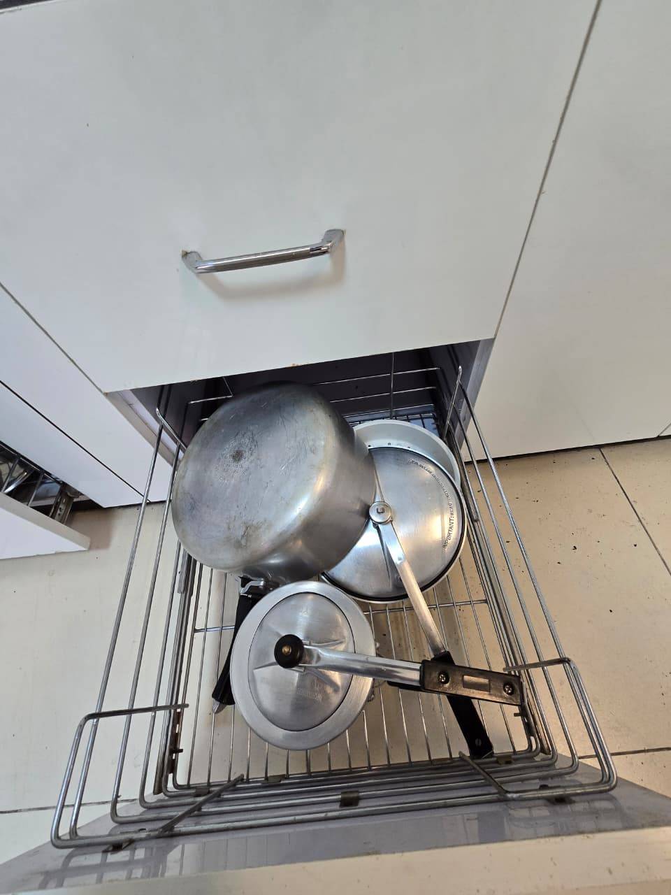 Cozy Balcony Room With Shared Kitchen — photo