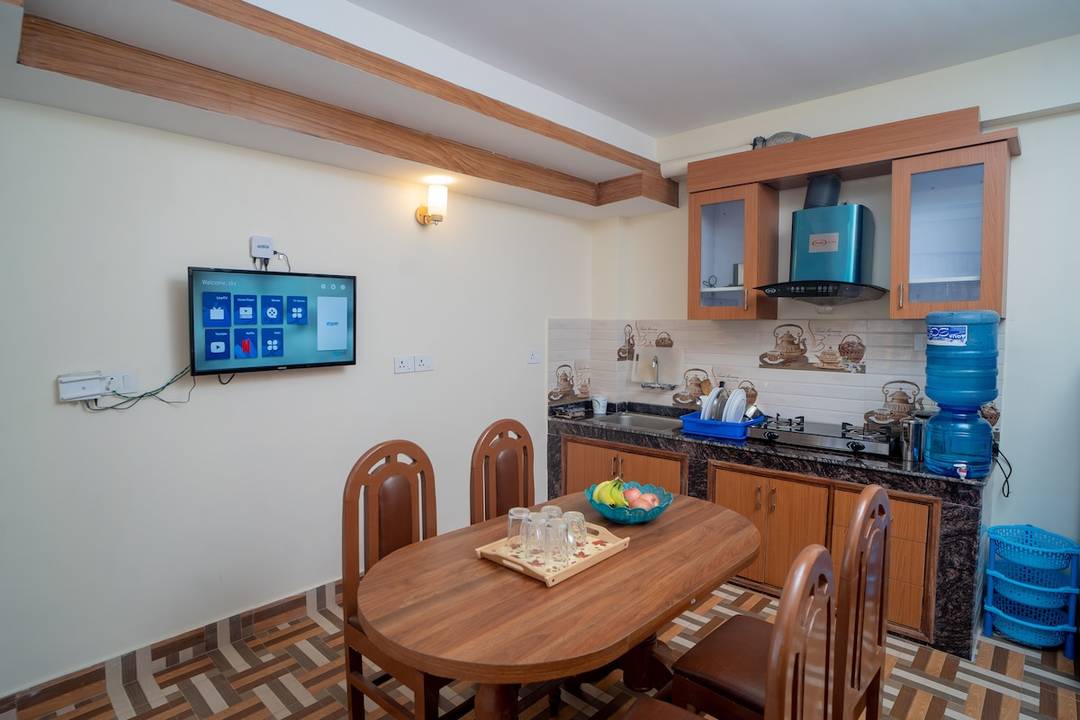 Deluxe Apartment Room at Madhuban Hotel — photo