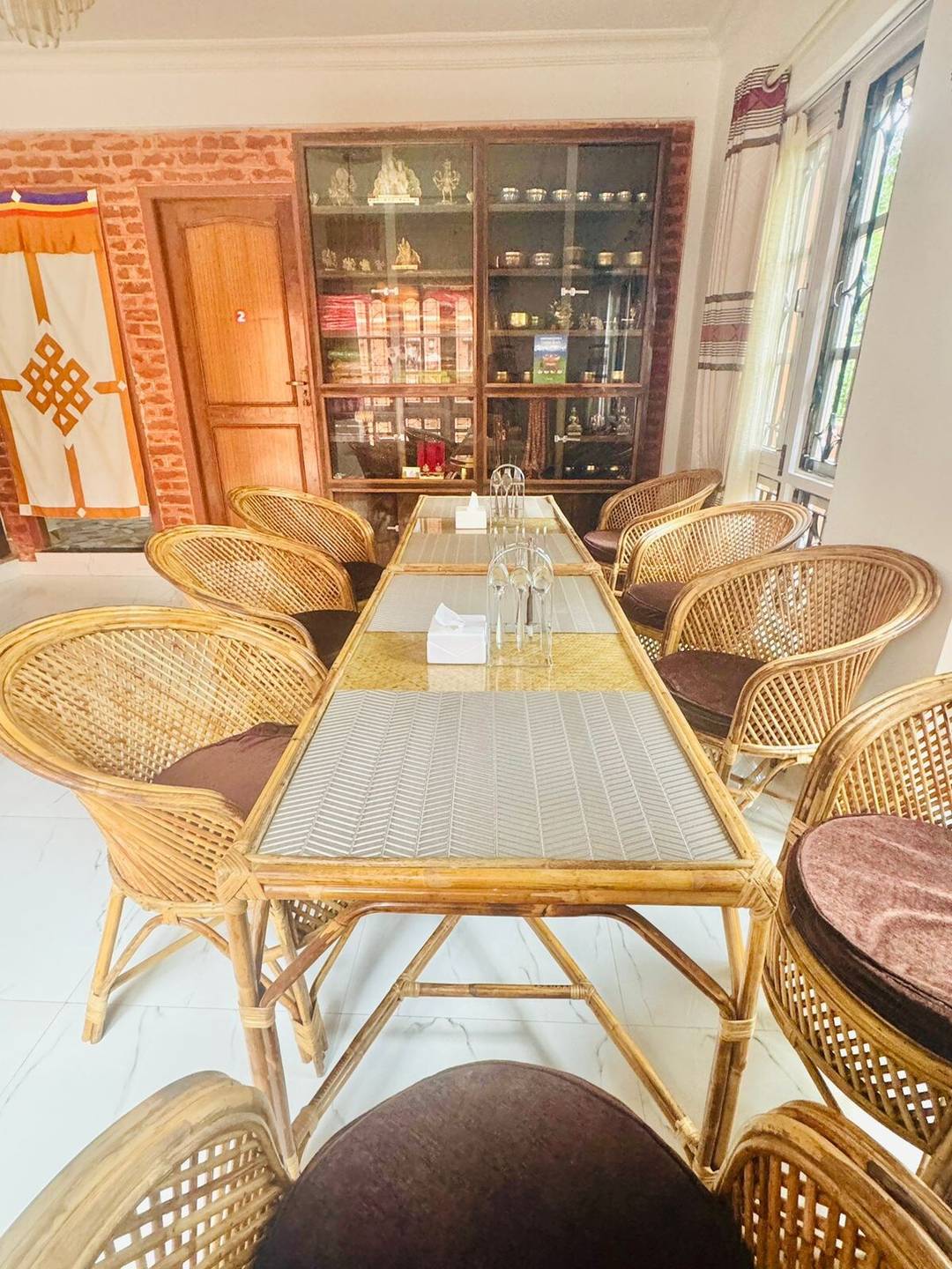 Busha Hotel 6,  "Unique stay" Mountain view — photo