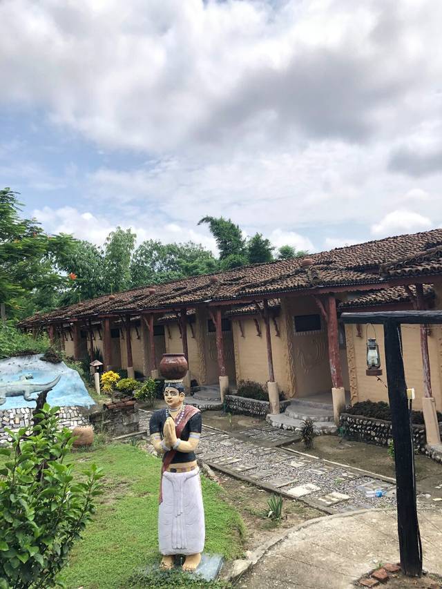 Tharu Gau Resort