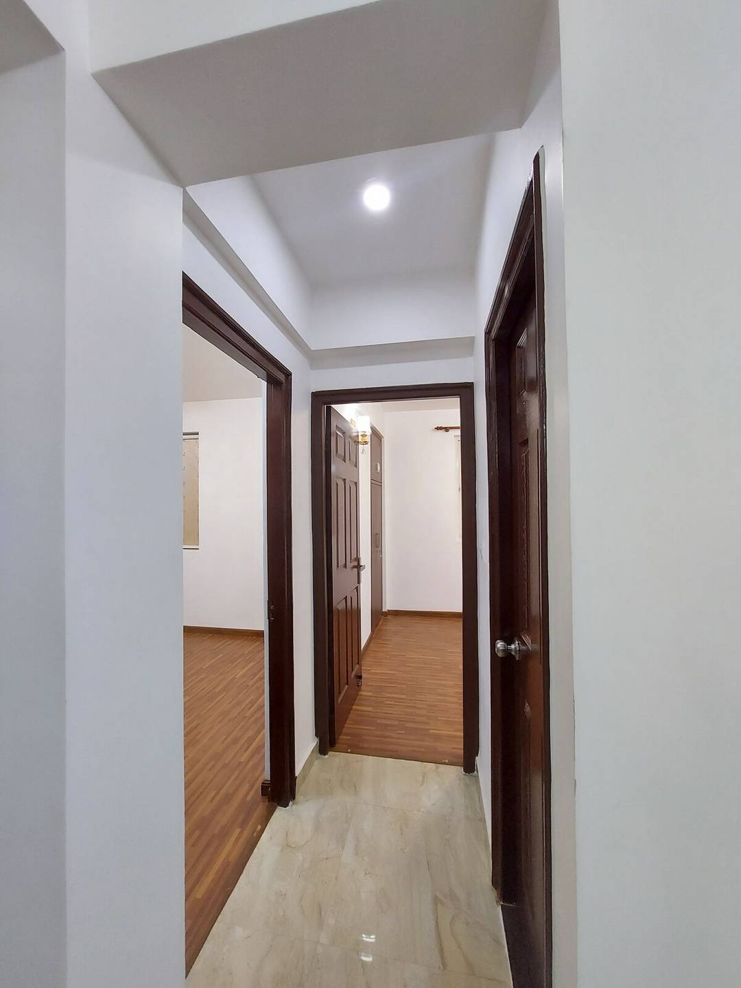 Lovely two bedroom apartment in a good society — photo