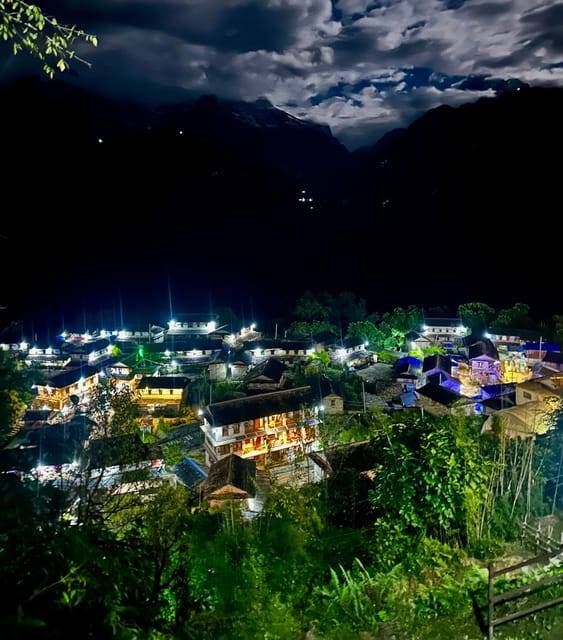 Pokhara: 2-Day Ghandruk Village Tour With Guide