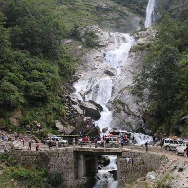 Pokhara: 10-Day Annapurna Circuit with Tilicho Guided Trek