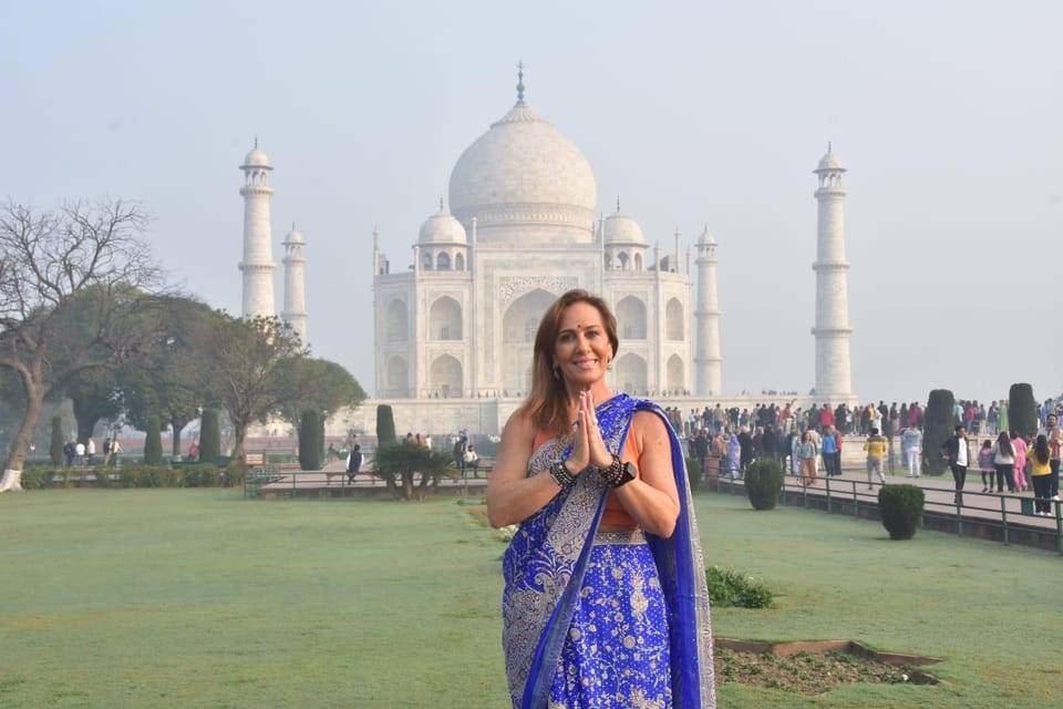 From Delhi: Taj Mahal and Agra Trip By India's Fastest Train
