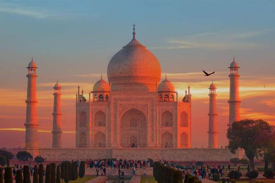 From Delhi: Taj Mahal Sunrise & Agra Fort Tour Skip The Line