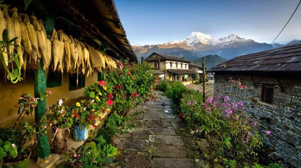 From Pokhara: 1 Night 2 day Ghandruk Tour by 4w jeep