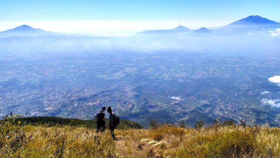 From Yogyakarta: Mount Sumbing Day Hike Via Nepal Van Java